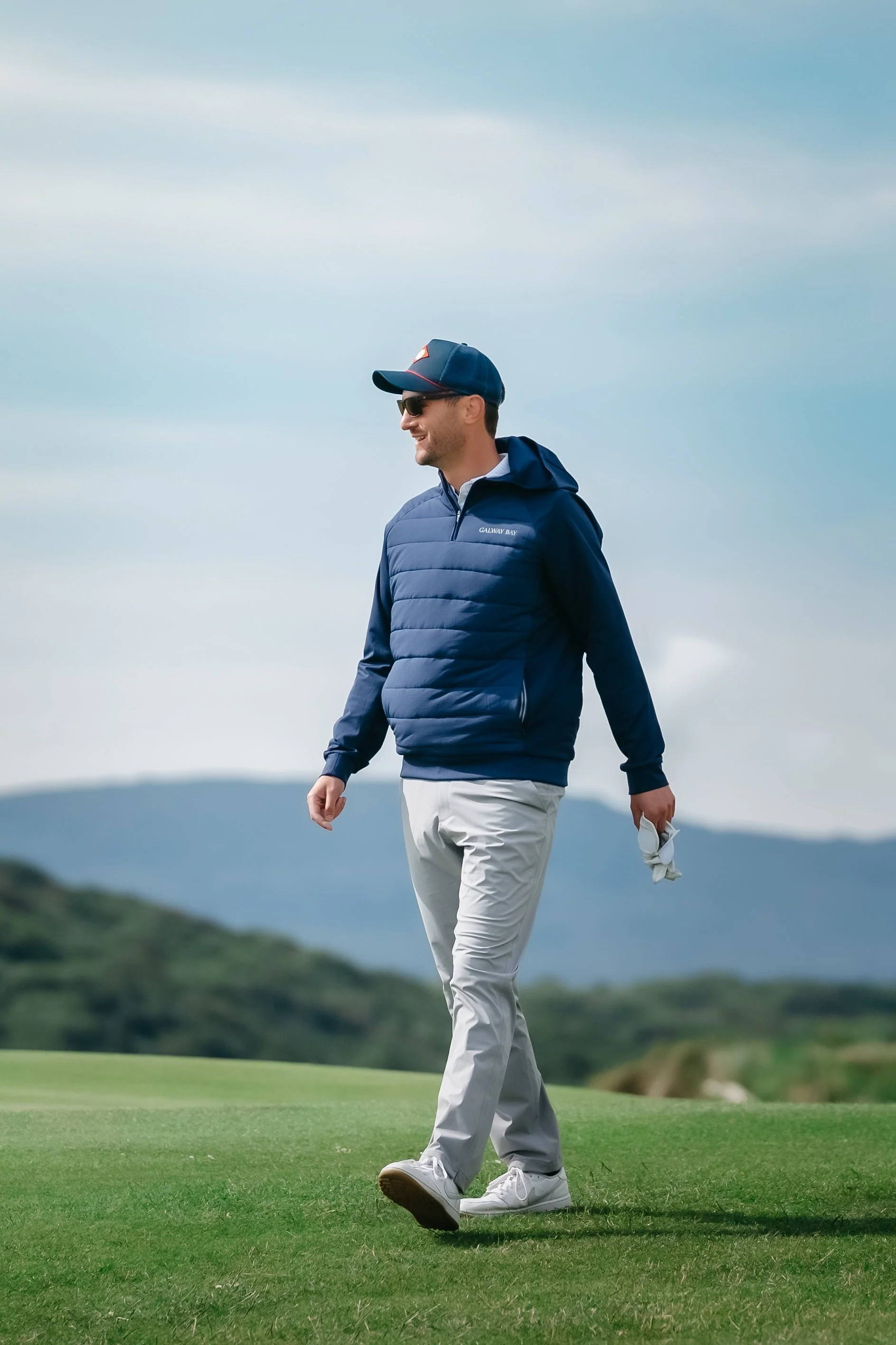 Fergus Hybrid Hoodie - Image 4